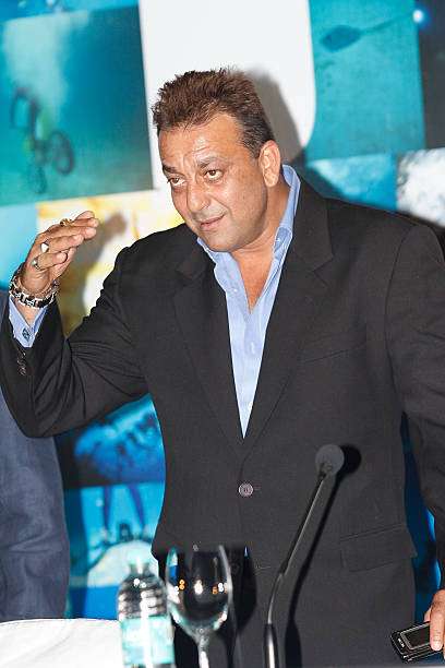 iphone 14 sanjay dutt wallpaper 15